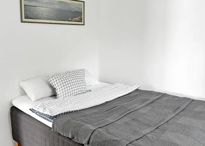 Villa With 3 Bedrooms, Private Patio And Free Parking Malmo